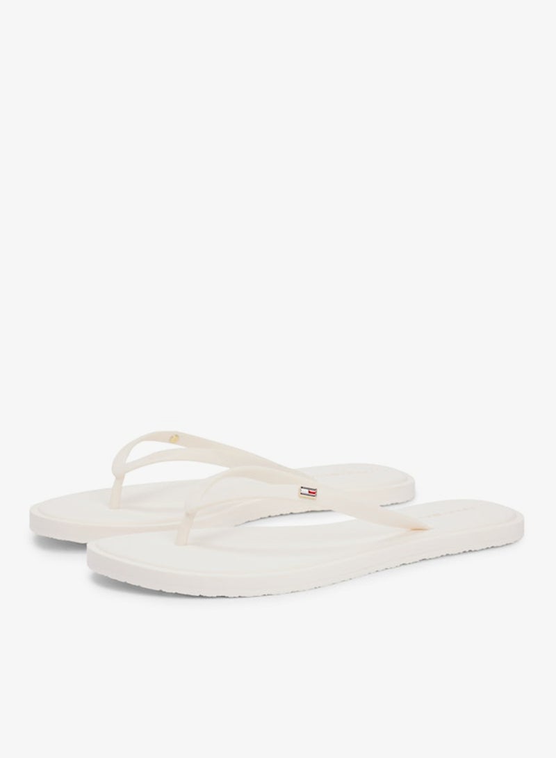 TOMMY HILFIGER Chic Enamel Flag Flip-Flops - Image 4